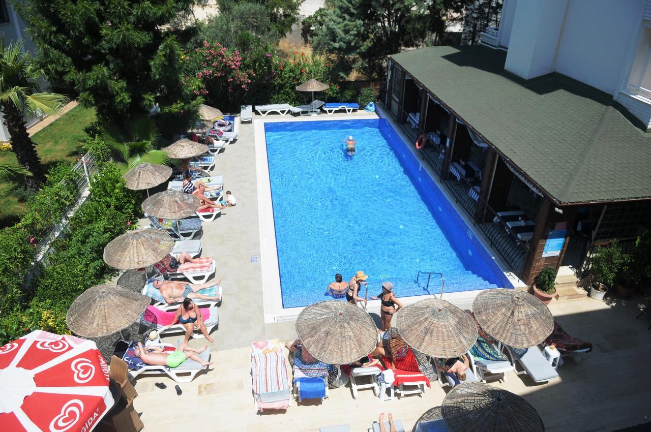 Navy Hotel İçmeler Exteriér fotografie