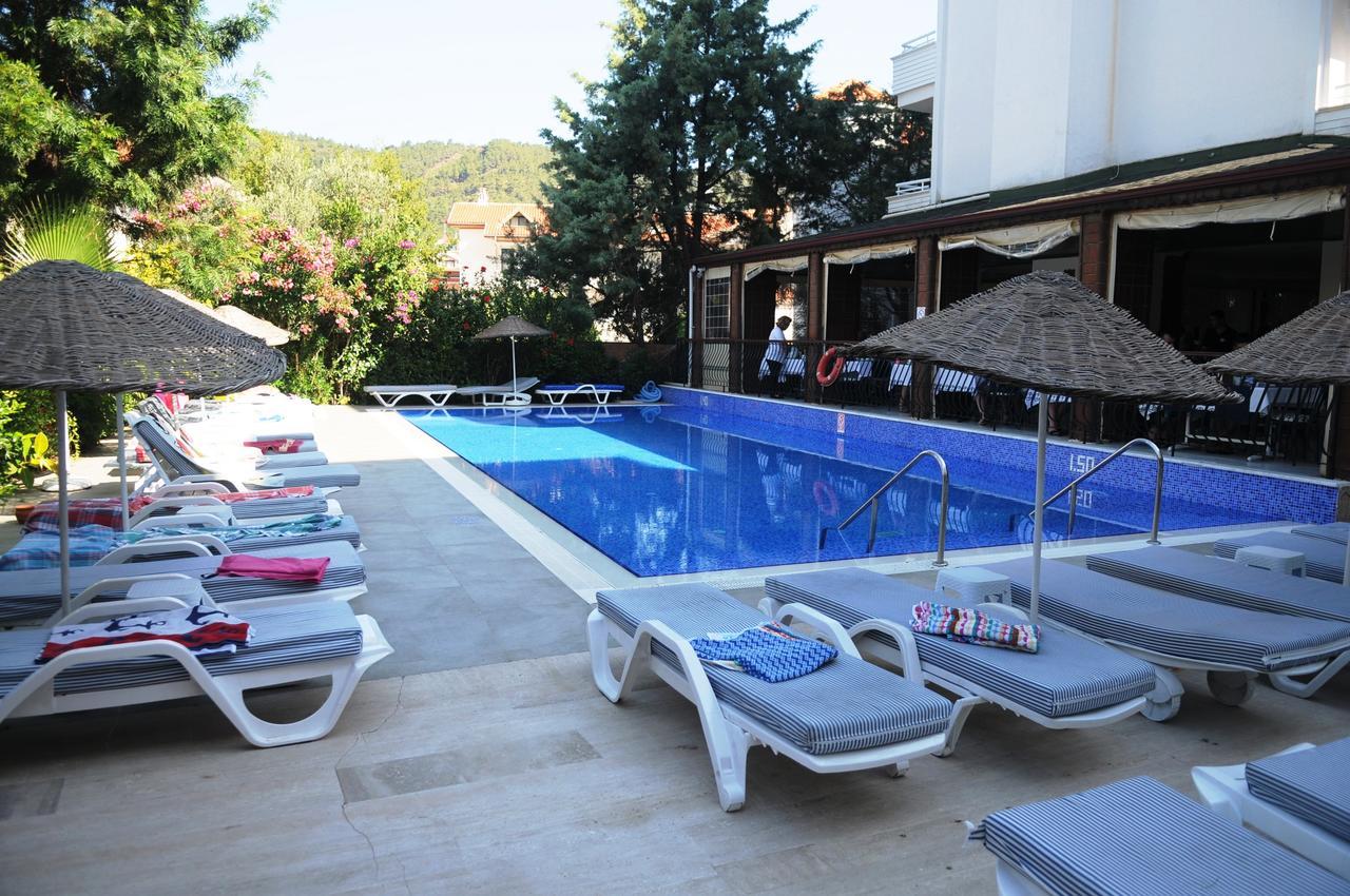 Navy Hotel İçmeler Exteriér fotografie
