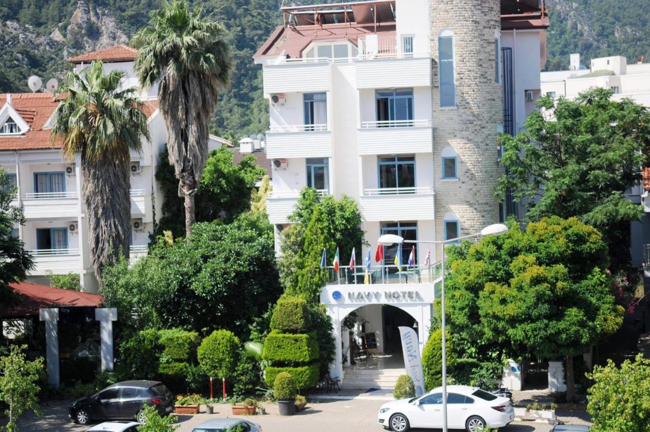 Navy Hotel İçmeler Exteriér fotografie